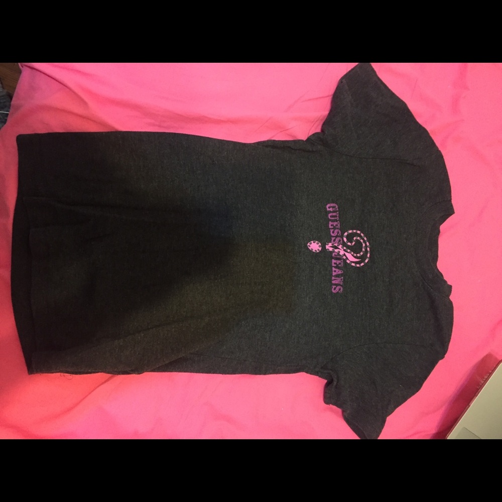 Guess top